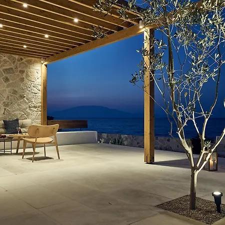 Niova - Seafront, Private Pool And Ionian Sea Views, By Zantewize * Alykes (Zakynthos)