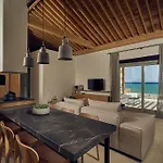 Niova - Seafront, Private Pool And Ionian Sea Views, By Zantewize וילה