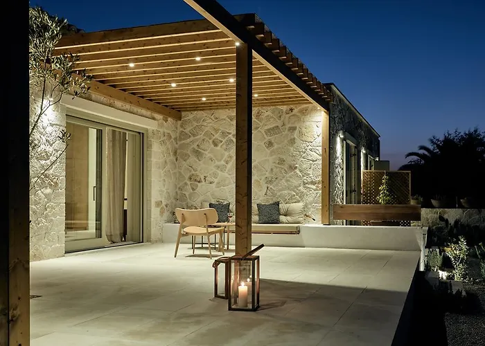 Niova - Seafront, Private Pool And Ionian Sea Views, By Zantewize Alykes (Zakynthos)