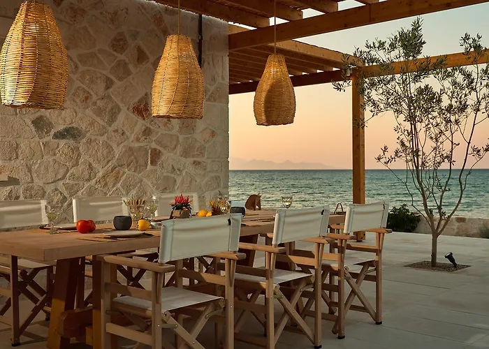 Villa Niova - Seafront, Private Pool And Ionian Sea Views, By Zantewize Alykes (Zakynthos)