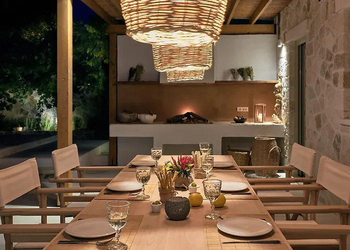 Niova - Seafront, Private Pool And Ionian Sea Views, By Zantewize * Alykes (Zakynthos)