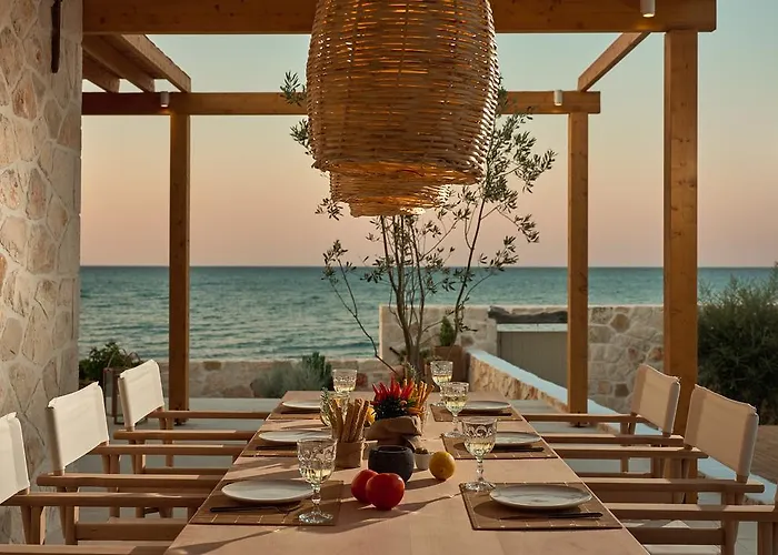 Niova - Seafront, Private Pool And Ionian Sea Views, By Zantewize Alykes (Zakynthos)
