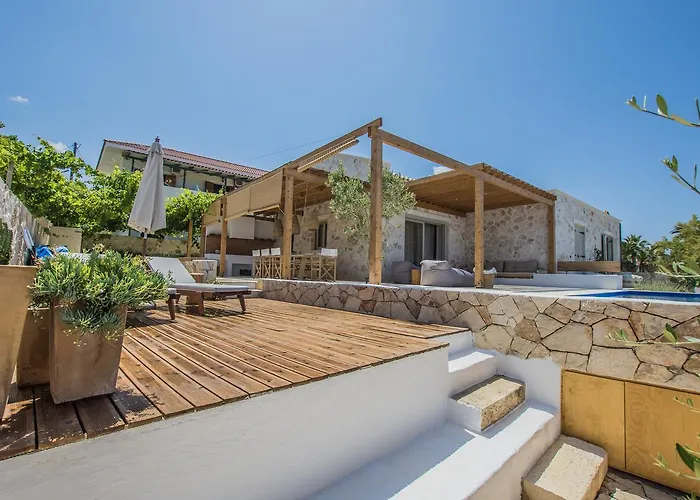Niova - Seafront, Private Pool And Ionian Sea Views, By Zantewize