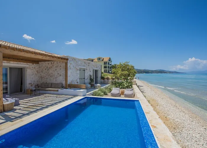 Villa Niova - Seafront, Private Pool And Ionian Sea Views, By Zantewize Alykes (Zakynthos)