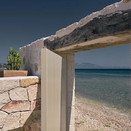 Niova - Seafront, Private Pool And Ionian Sea Views, By Zantewize فيلة