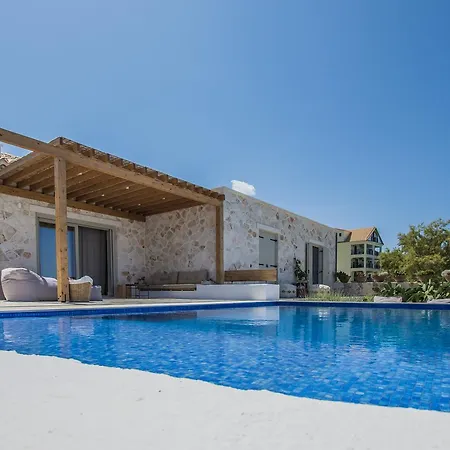 فيلة Niova - Seafront, Private Pool And Ionian Sea Views, By Zantewize أليكيس